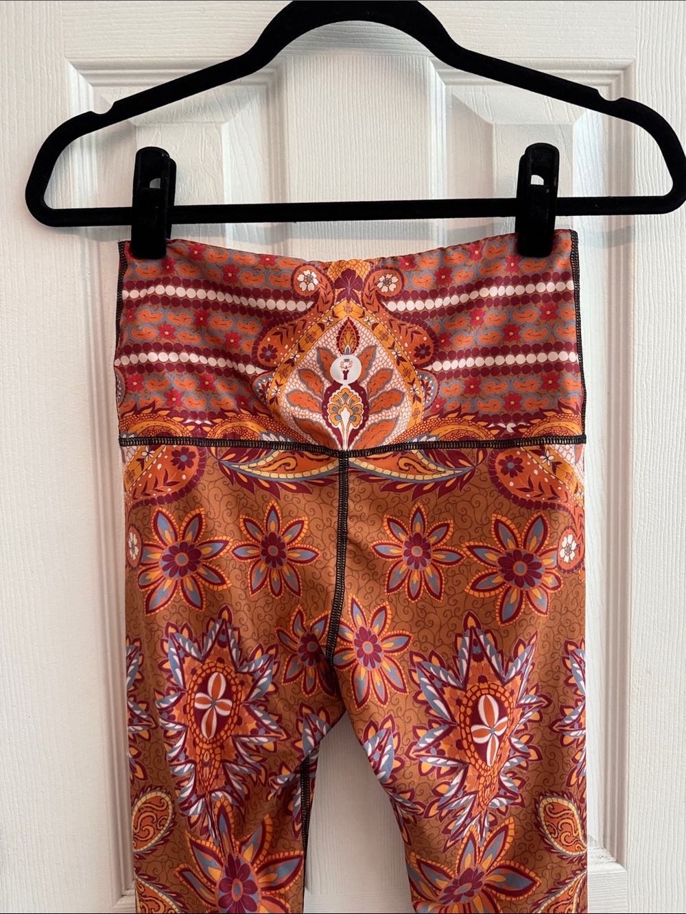 YOGA DEMOCRACY Original Bell Bottom Flared Yoga Pants Rad Paisley Eco Friendly S - Picture 6 of 8